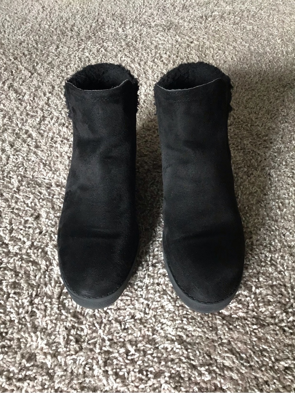 Women's Black Suede Wedged Ankle Bootie - Stylish Comfort, size 9